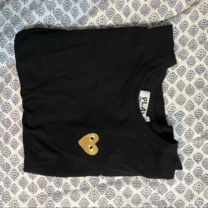 Comme des garçons play womens black w gold heart t shirt